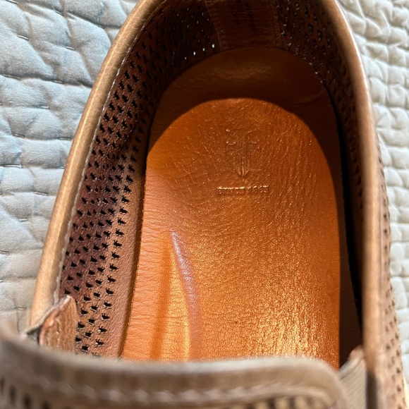 FRYE -Genuine Leather Perforated Summer Slip On’s Size 8.5 Men’s Shoes - Picture 2 of 6